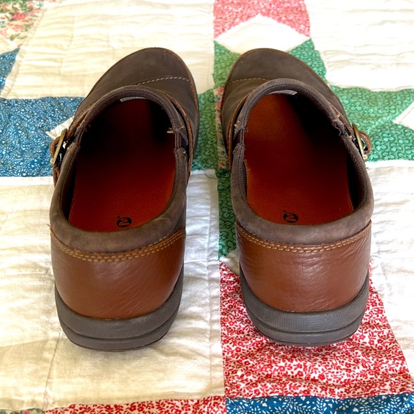 Merrell brown women’s slip on loafer style shoes size 8.5 -EUC - Picture 5 of 7
